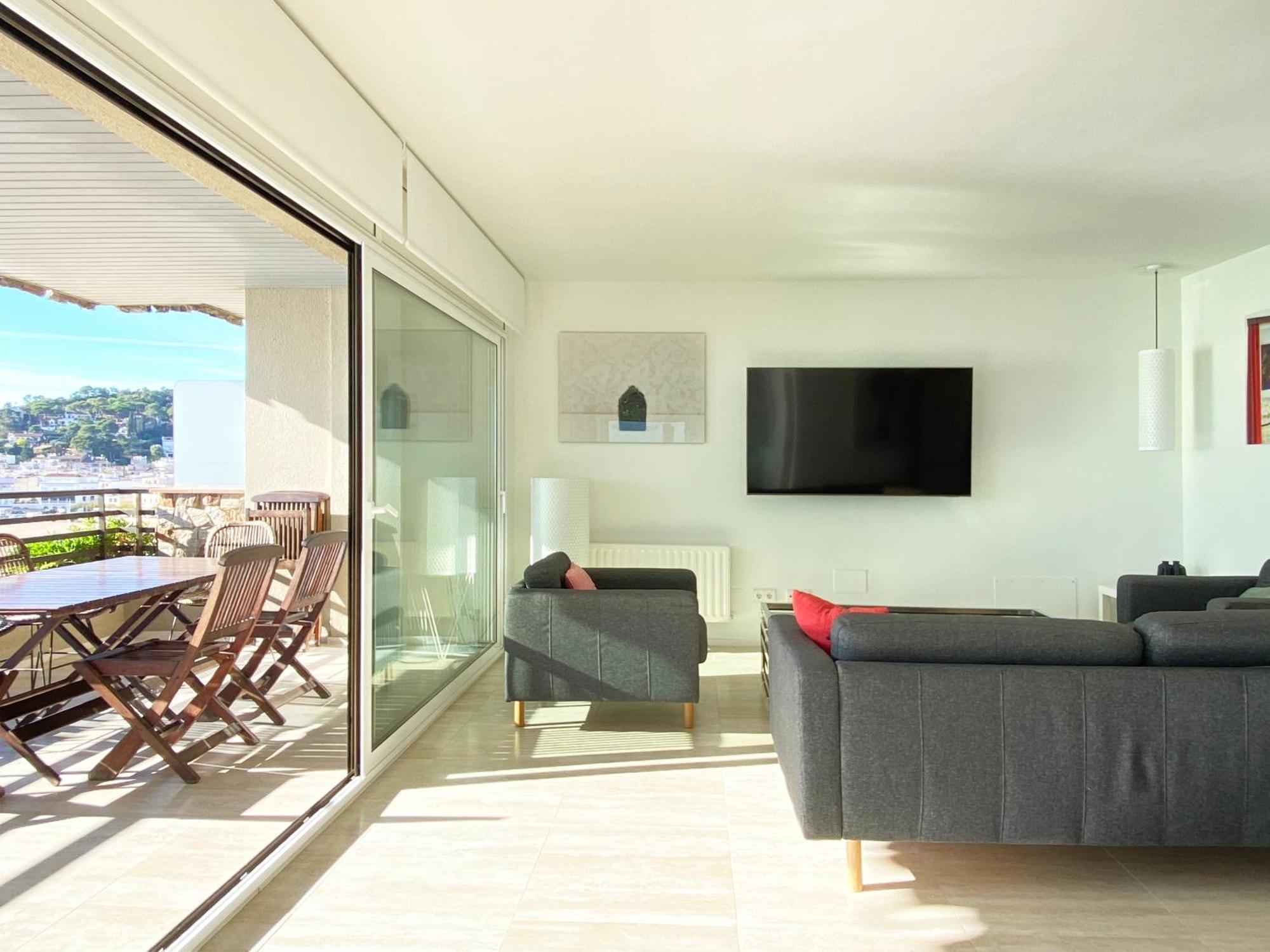Magnificent Apartment At The Sea Front Of 滨海托萨 外观 照片