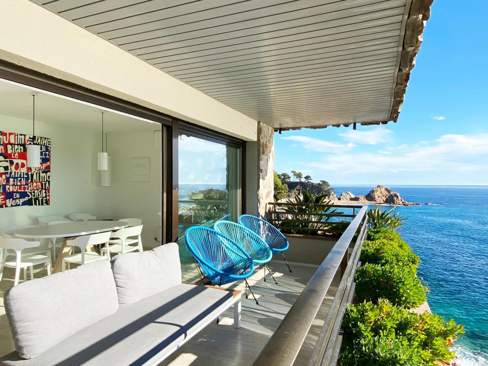 Magnificent Apartment At The Sea Front Of 滨海托萨 外观 照片