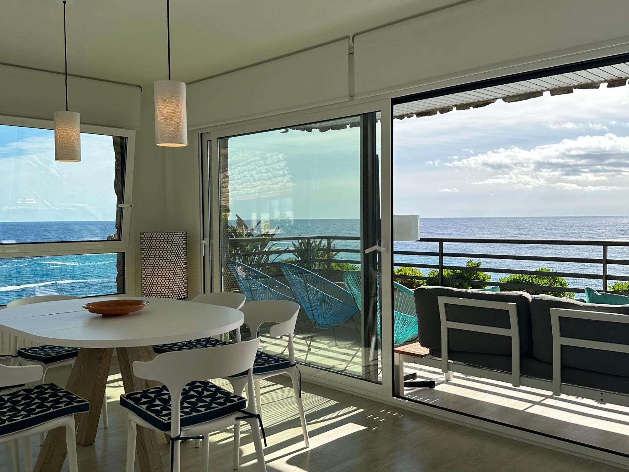 Magnificent Apartment At The Sea Front Of 滨海托萨 外观 照片